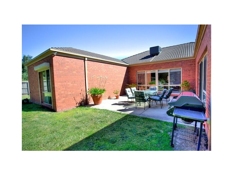 10 Cottesloe Place, Alfredton VIC 3350