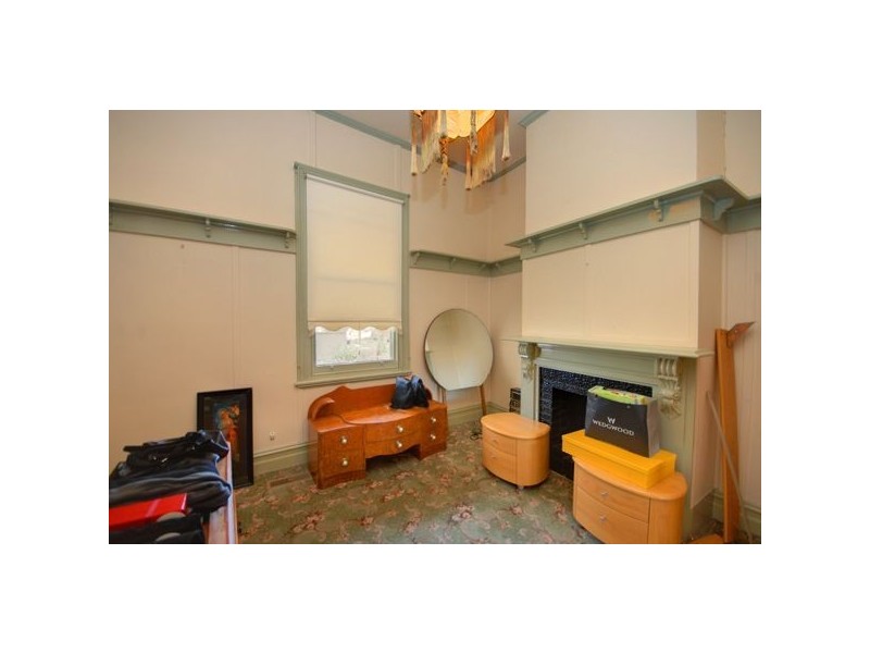 8 Doveton Crescent, Ballarat VIC 3350