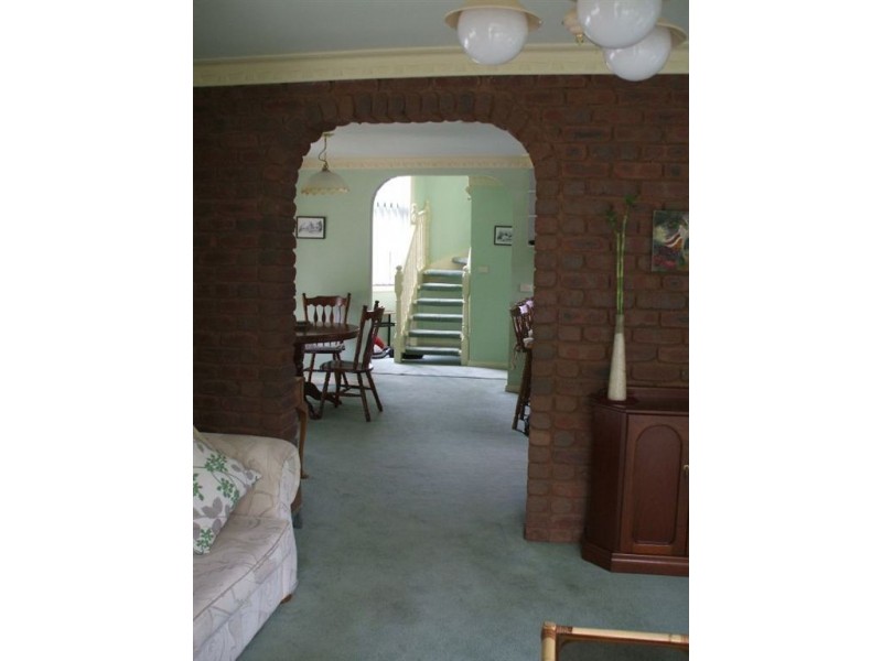 3 Warranbine Drive, Canadian VIC 3350
