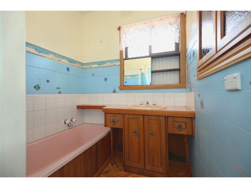 1112 Grevellia Road, Wendouree VIC 3355