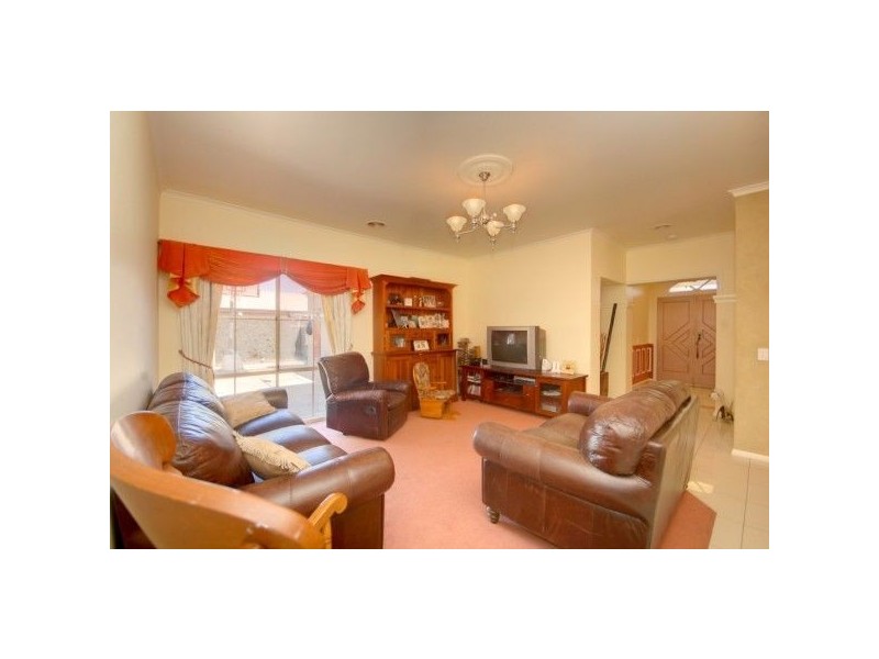 7 Samuel Court, Alfredton VIC 3350