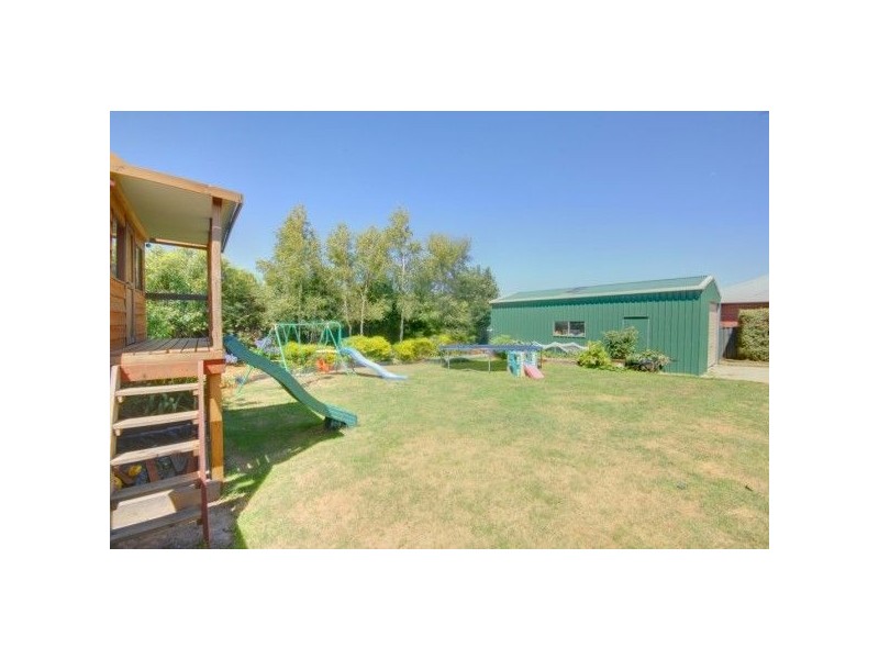 7 Samuel Court, Alfredton VIC 3350