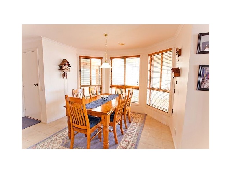 7 Tudor Avenue, Delacombe VIC 3356