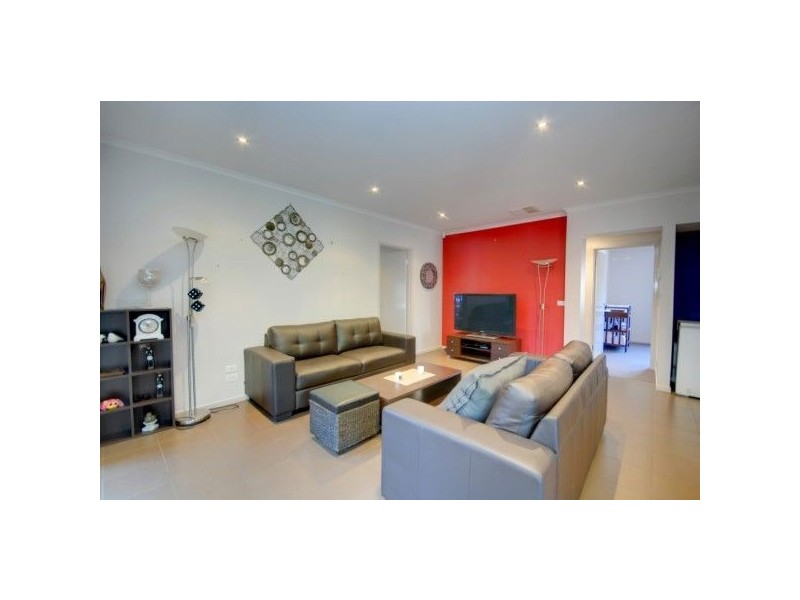 3 Coventry Street, Macarthur Park, Miners Rest VIC 3352