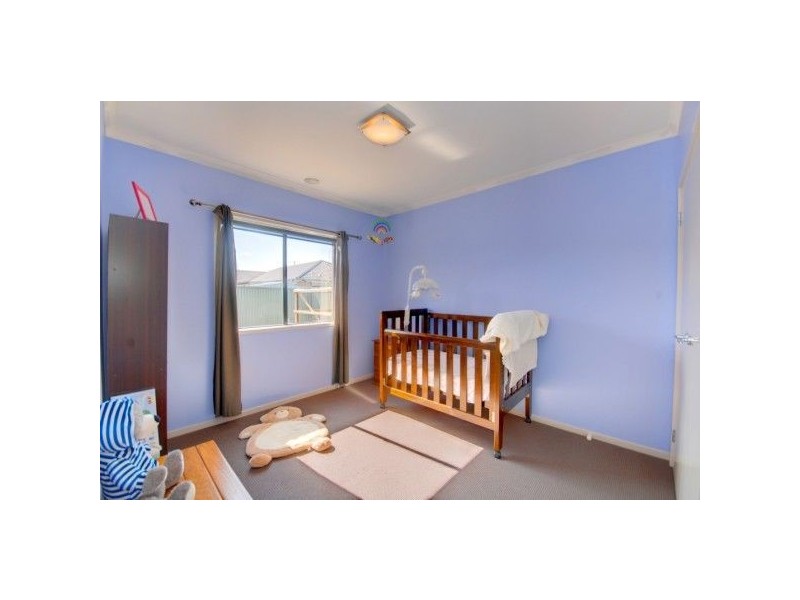 3 Coventry Street, Macarthur Park, Miners Rest VIC 3352