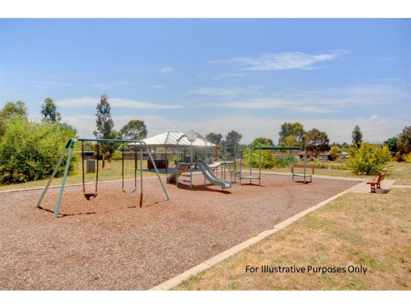 140 Canadian Lakes Boulevard, Ballarat VIC 3350