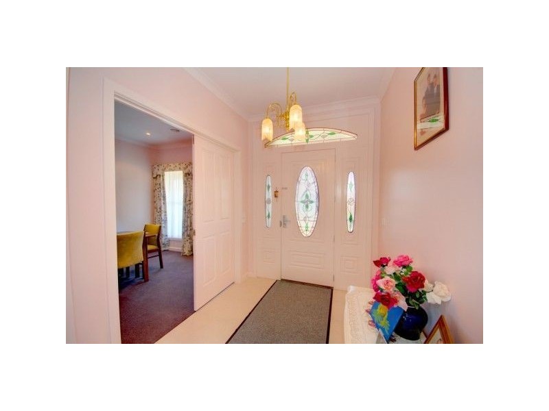 26 Lowry Crescent, Miners Rest VIC 3352