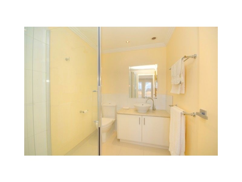 13 Hereford Close, Delacombe VIC 3356