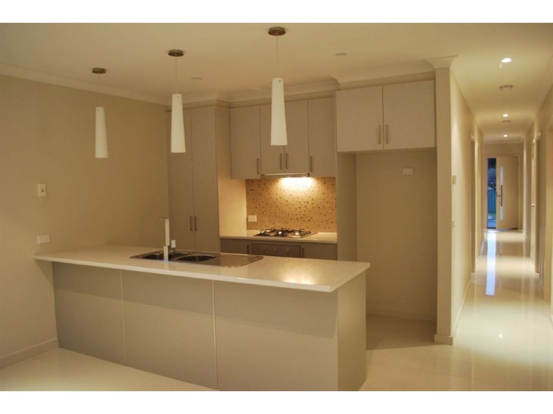 2A Maxlyn Avenue, Ballarat VIC 3350