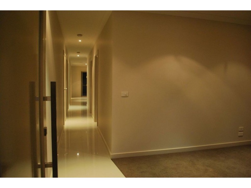 2A Maxlyn Avenue, Ballarat VIC 3350