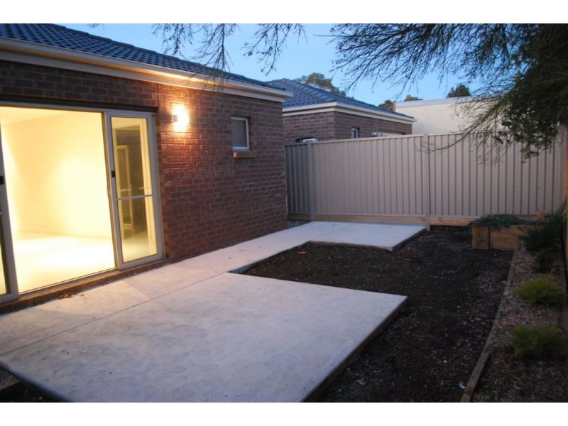 2A Maxlyn Avenue, Ballarat VIC 3350