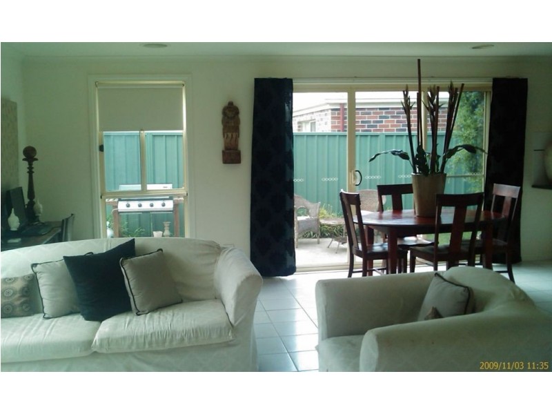 78 Lake Garden Avenue, Lake Gardens VIC 3355