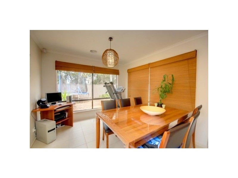 6 Parkgate Lane, Sebastopol VIC 3356