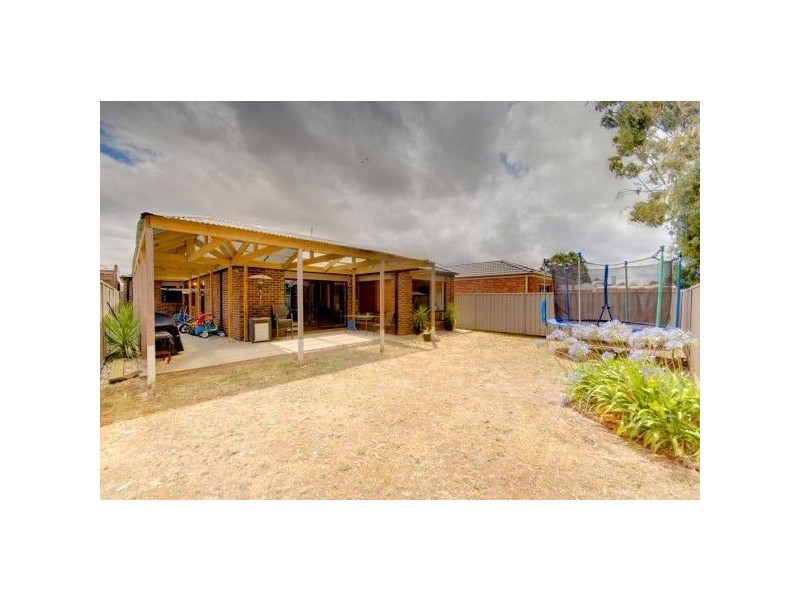 6 Parkgate Lane, Sebastopol VIC 3356