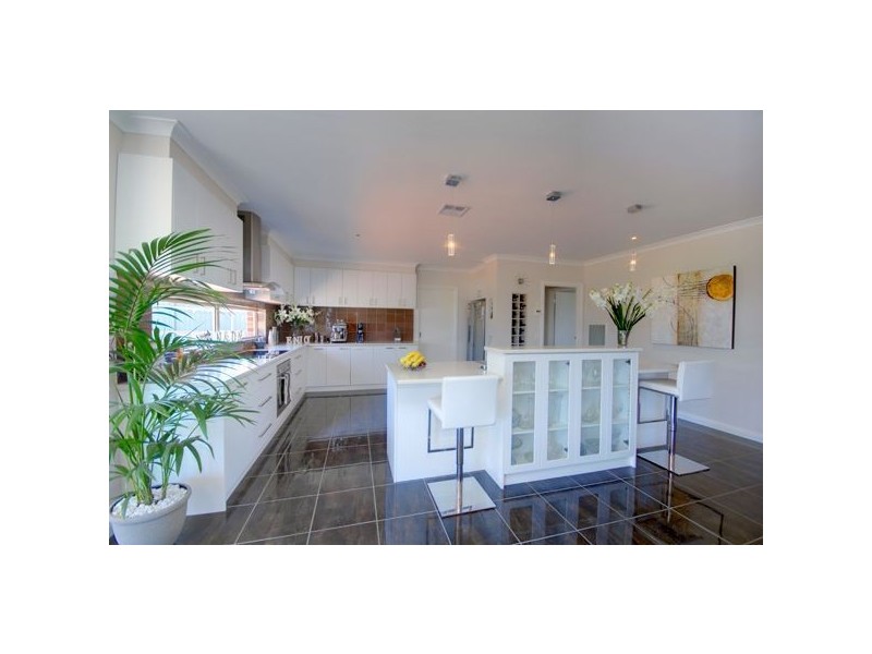 2 Olivemay Court, Ballarat VIC 3350