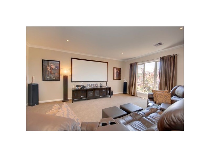 2 Olivemay Court, Ballarat VIC 3350