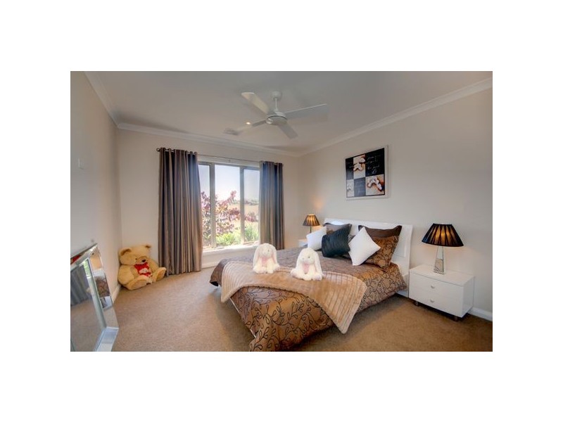 2 Olivemay Court, Ballarat VIC 3350