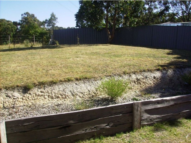 9 Rosewood Court, Mount Helen VIC 3350