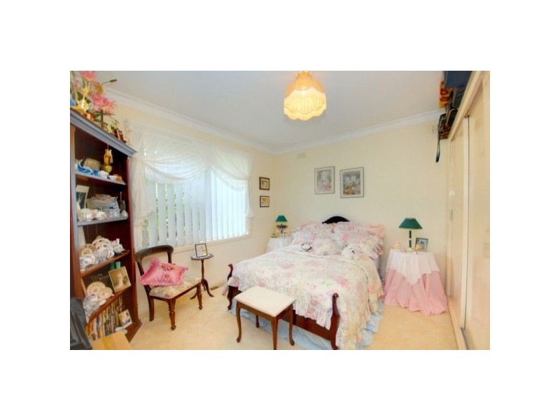 73 Hastings Street, Wendouree VIC 3355