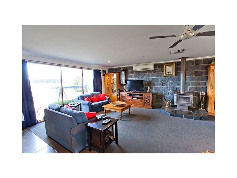 122 Careys Road, Scarsdale VIC 3351