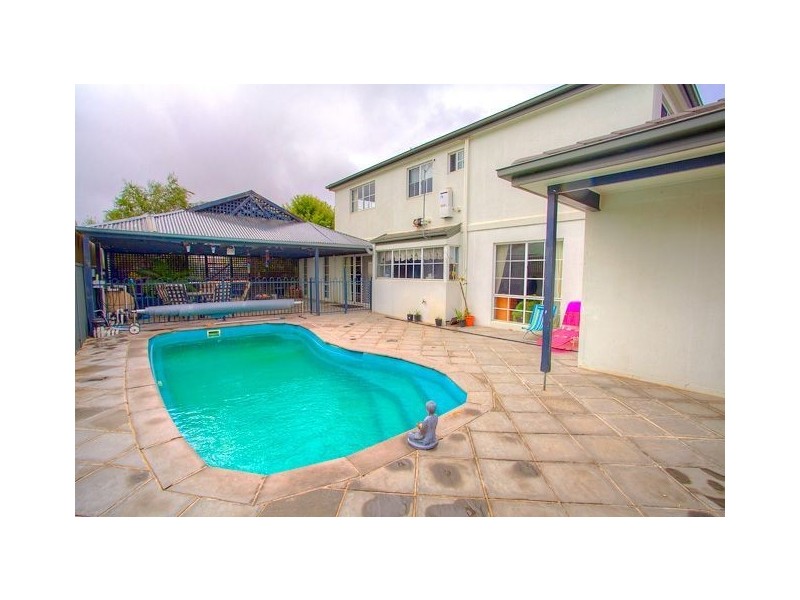 2 Begonia Court, Delacombe VIC 3356