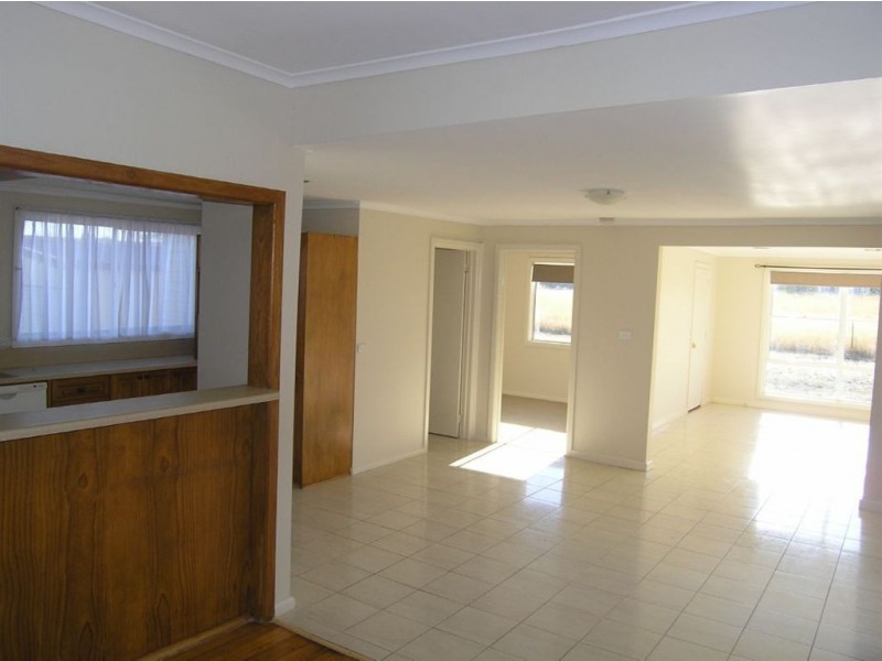 11 Macdonald Street, Clunes VIC 3370