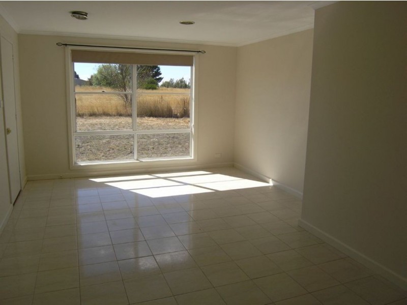 11 Macdonald Street, Clunes VIC 3370