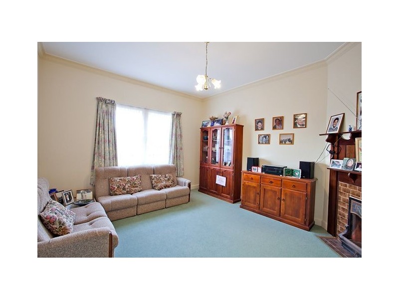 19 Scotchmans Lead Road, Buninyong VIC 3357