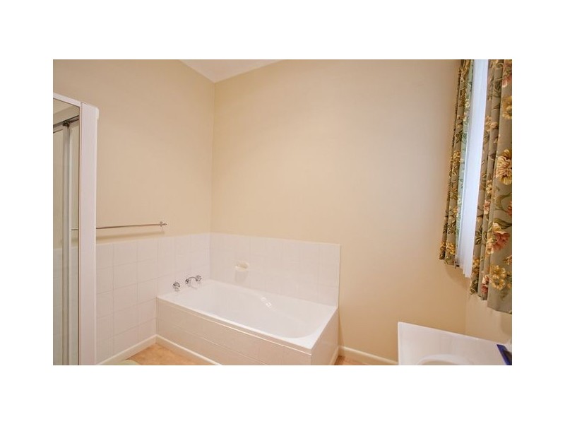 19 Scotchmans Lead Road, Buninyong VIC 3357