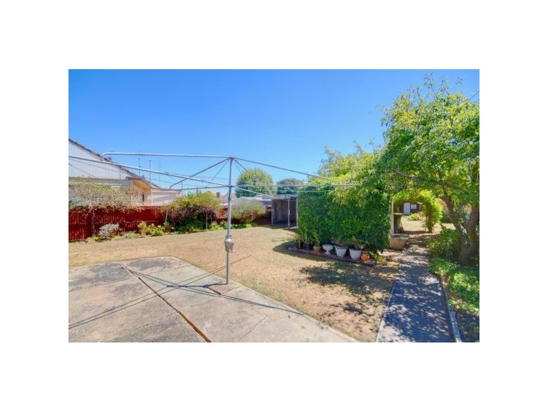 19 Sayle Street, Sebastopol VIC 3356