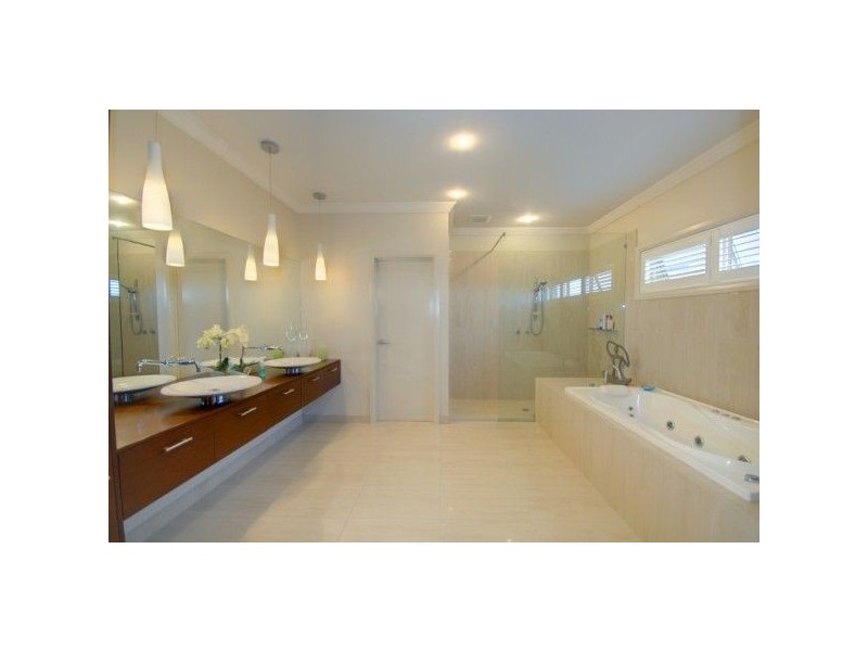 3 St Andrews Place, Lake Gardens, Ballarat VIC 3350