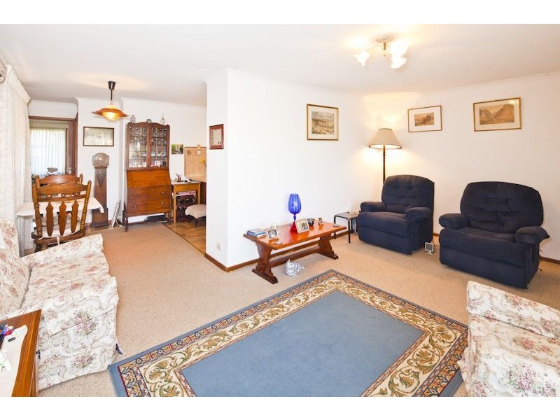 92 Learmonth Road, Wendouree VIC 3355