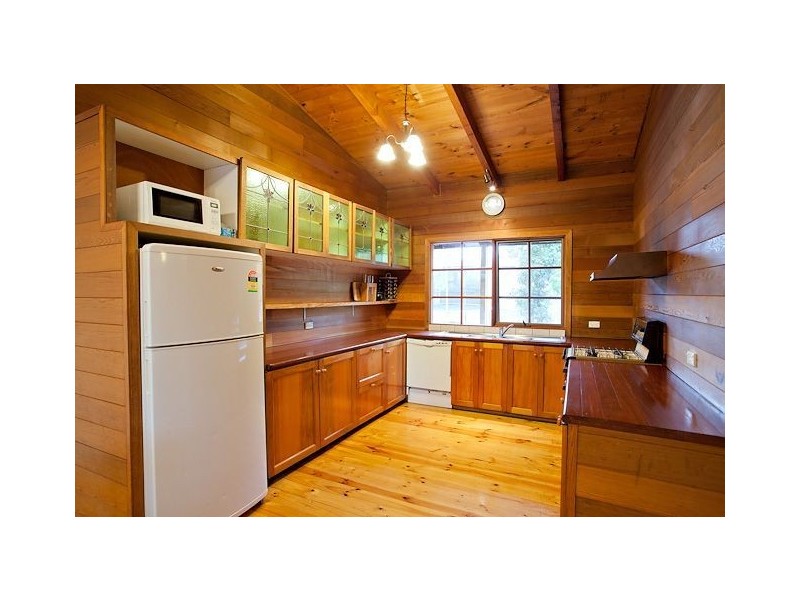 838 Linton Carngham Road, Snake Valley VIC 3351