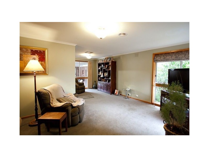 10 Bells Lane, Brown Hill VIC 3350