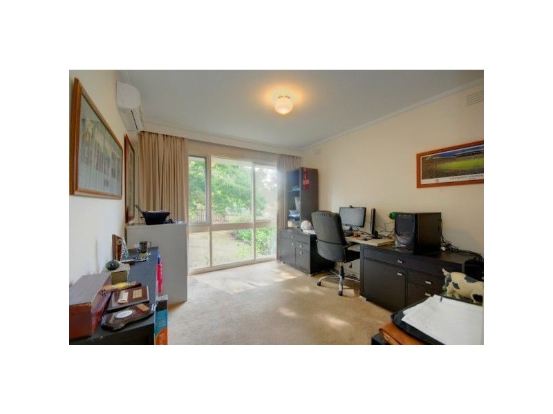 2020 Glenelg Highway, Scarsdale VIC 3351