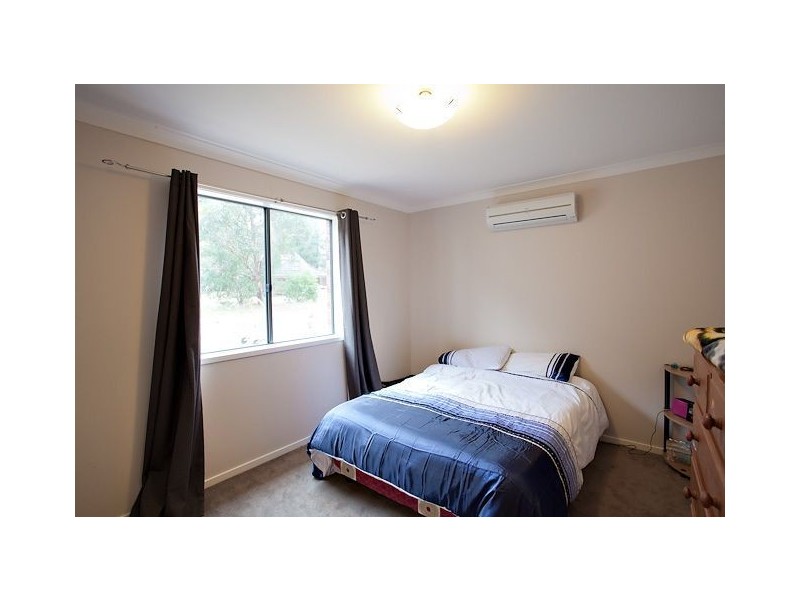 20 Clarkes Road, Enfield VIC 3352
