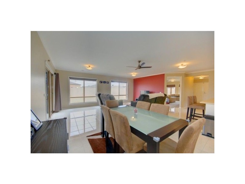 12 Grand Junction Drive, Miners Rest VIC 3352