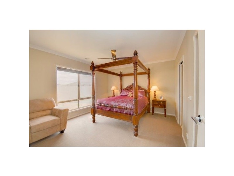 12 Grand Junction Drive, Miners Rest VIC 3352