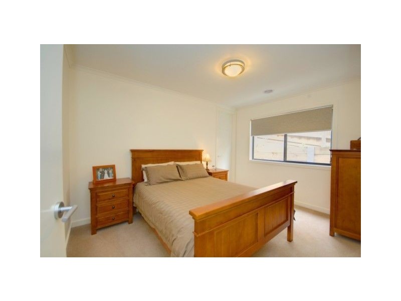 24 Zoe Drive, Mount Helen VIC 3350