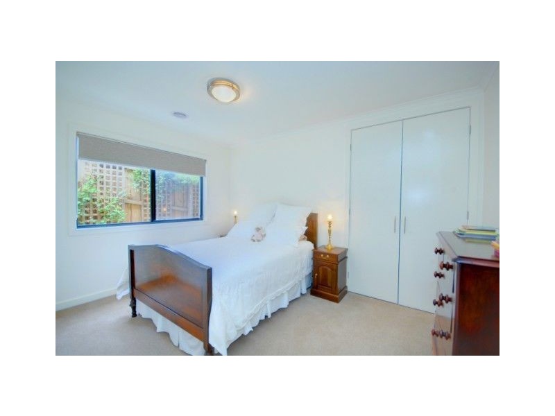 24 Zoe Drive, Mount Helen VIC 3350