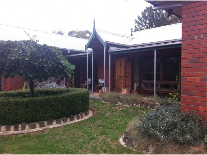 901 Cathcart Street, Buninyong VIC 3357