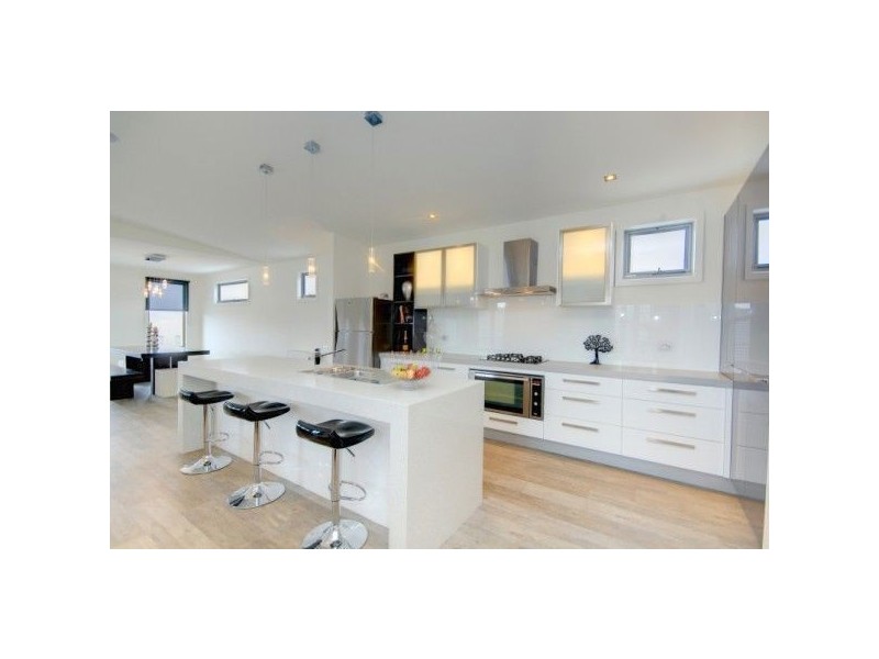 3 Kinloch Court, Nerrina VIC 3350