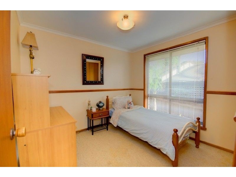 136 Mansfield Avenue, Mount Clear VIC 3350