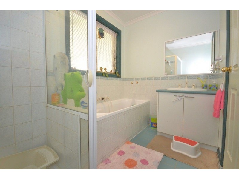 5 Bellbird Court, Mount Helen VIC 3350