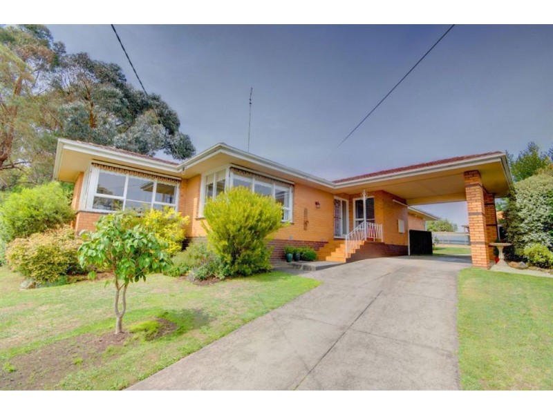 12 Maxlyn Avenue, Ballarat VIC 3350