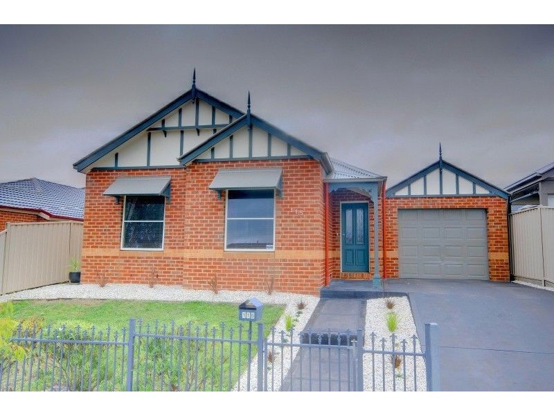115 Canadian Lakes Boulevard, Canadian VIC 3350