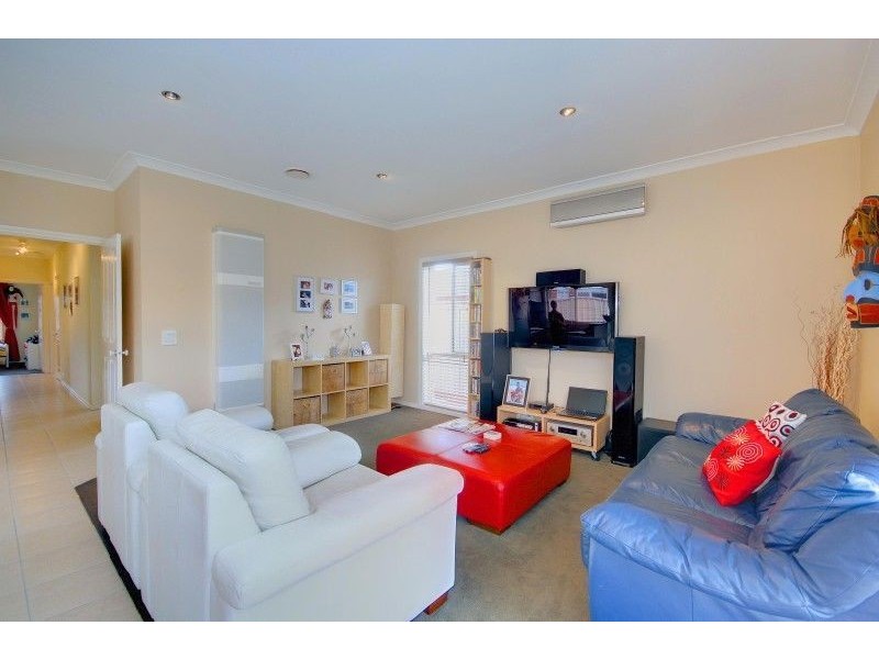 115 Canadian Lakes Boulevard, Canadian VIC 3350