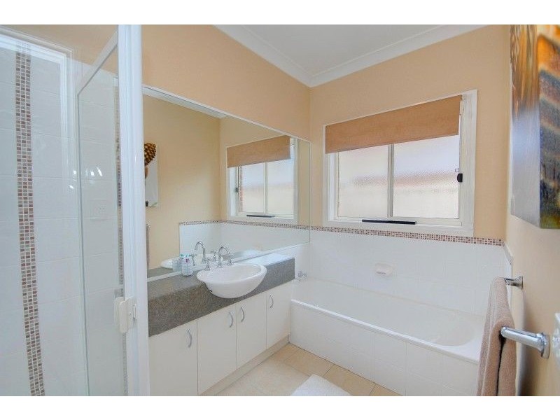 115 Canadian Lakes Boulevard, Canadian VIC 3350