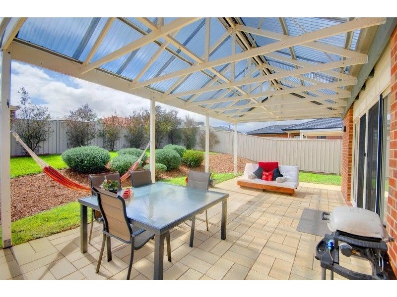 115 Canadian Lakes Boulevard, Canadian VIC 3350