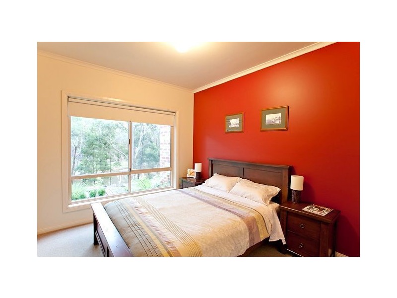 5 Delmela Court, Brown Hill VIC 3350